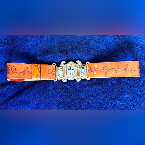 Vintage Accessories - Vintage Genuine Brown Leather Garden Floral Embossed Fairy Cottagecore Belt